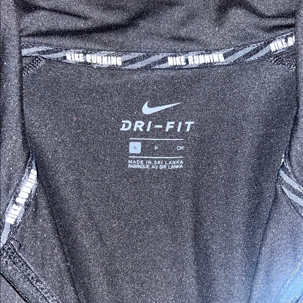 Nike Black Dri-FIT - Picture 2 of 4